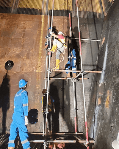 Pemasangan Scaffolding dengan Ketinggian 20 meter di PLTU 2 x 135 MW Banjarsari - Lahat