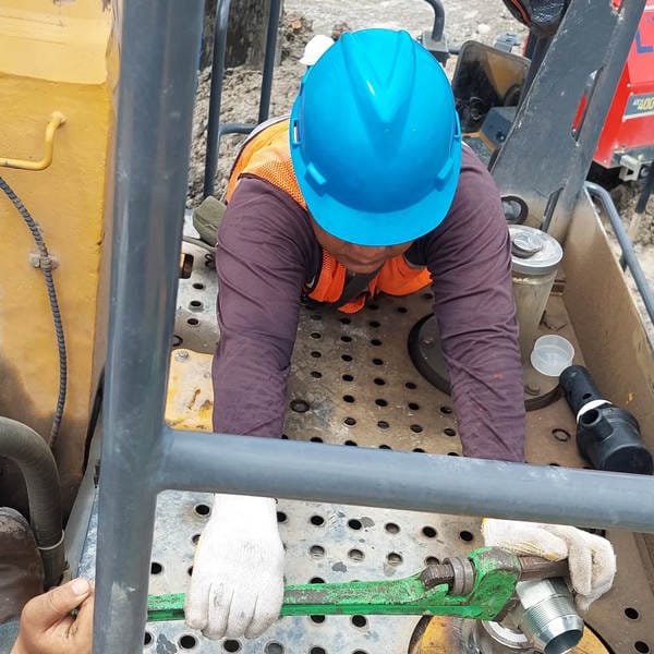 Project Pemasangan Fast Fill di unit EX XCMG XE 1250 milik PT. Pusaka Bumi Transport